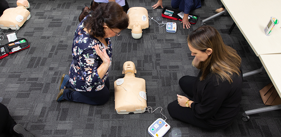First aid and CPR training at HSE Sydney
